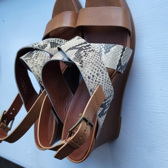 Cole Haan wedges, these are a beautiful shoe for the summer, true to size. - Picture 3 of 5